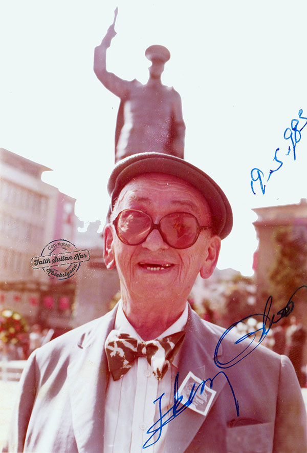 O Rizelilerin gönlünde yaşıyor