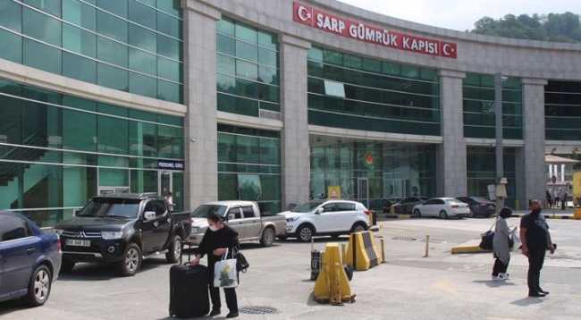 Sarp Sınır Kapısı, 14,5 Ay Sonra Yeniden Açıldı