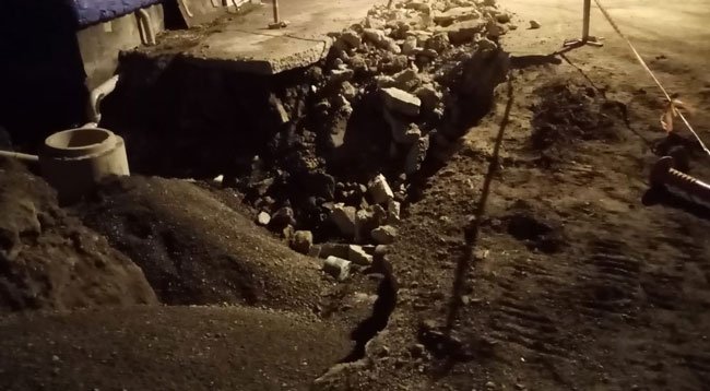 Su Şebekesini Onarmak İçin Girdiği Çukur Mezarı Oldu