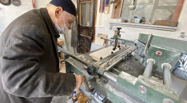 Ölmeden Kendi Mezar Taşını Hazırladı