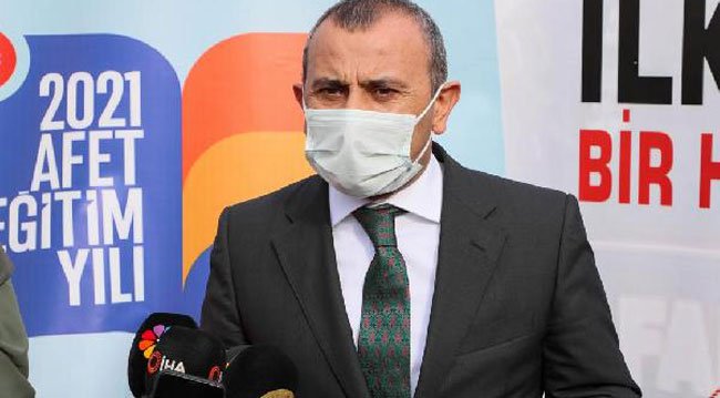 Cenazelere Gitmeyin, Fatihayı Uzaktan Okuyun