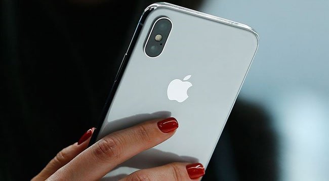 Apple, Akıllı Telefon Satışında Samsung'u Geçti