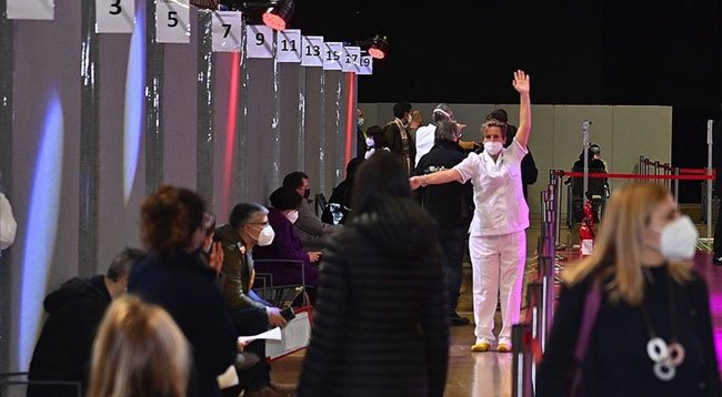 DSÖ: Kovid-19 Salgını 2022'nin Başlarında Sona Erer