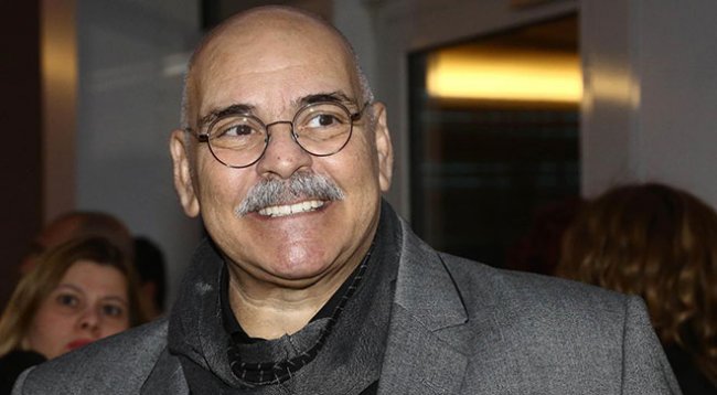 Usta oyuncu Rasim Öztekin, tedavi gördüğü hastanede hayatını kaybetti.