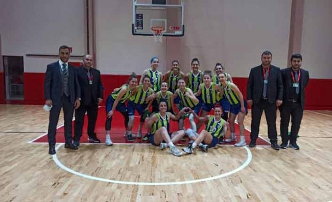 Rize Belediyespor 'Firesiz' İlerliyor