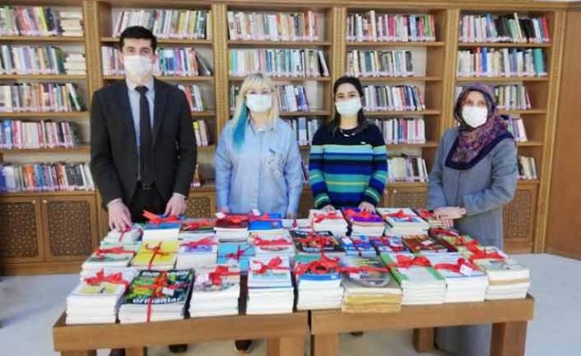Güneysu İlçe Tarım Müdürlüğü'nden Kitap Bağışı