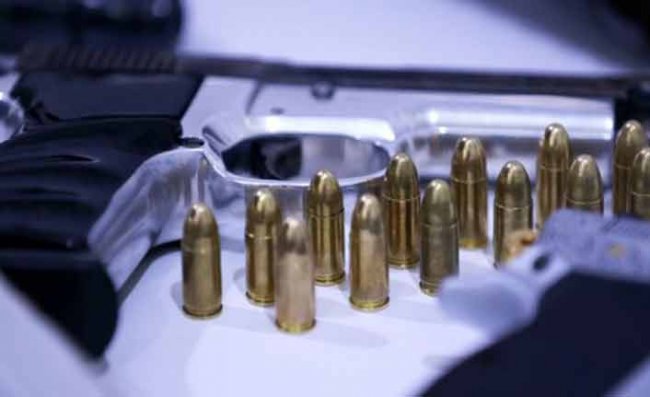 Rize'de Silah Kaçakçılığı İddiasıyla 2 Şüpheli Yakalandı