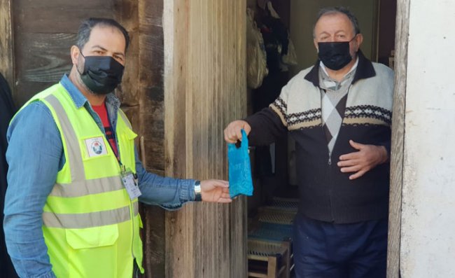 Alamadığı İlaçları Kapısına Getirilince Duygulandı