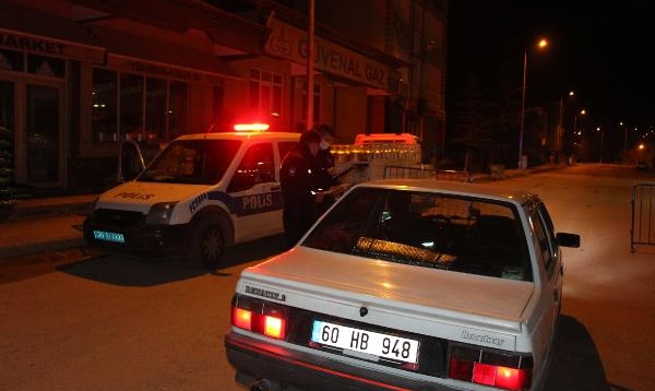 Tokat'ta 2 mahalle, 1 köy ve 1 beldede 10 günlük karantina başladı