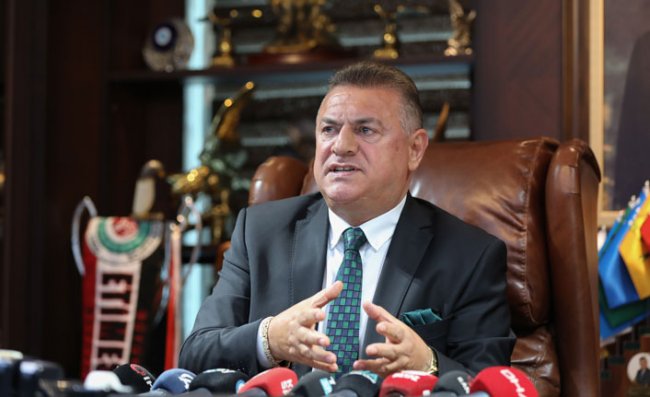 Hasan Kartal, Çaykur Rizespor Kulübü Başkanlığı'ndan İstifa Etti