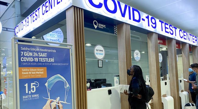 Havalimanlarında Belli Sayıda Yolcuya PCR Testi Yapılacak