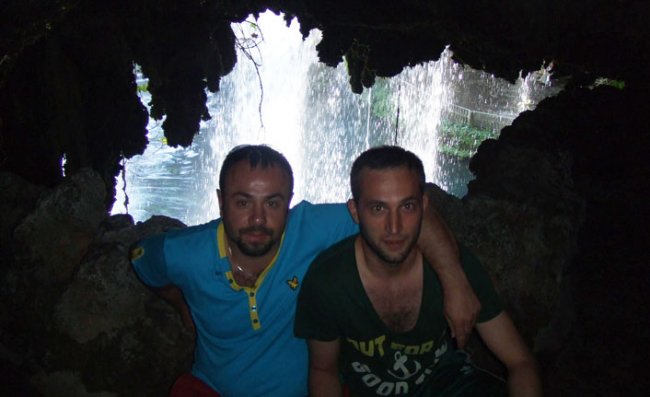 Rize'de cinayet anı güvenlik kameralarına böyle yansıdı