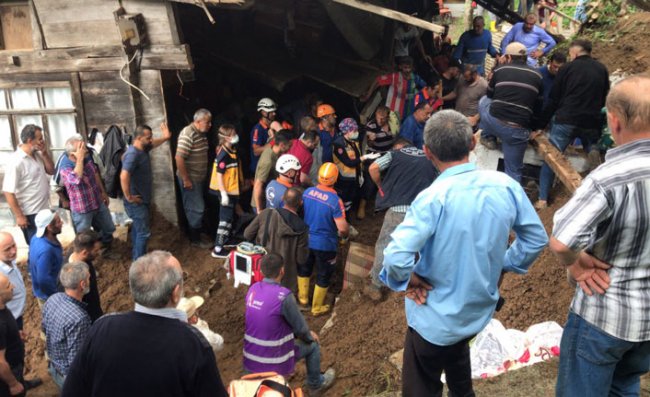 Rize'deki sel ve heyelanlarda ölü sayısı 6'ya yükseldi