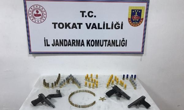 Tokat'ta Silah Kaçakçılığı Operasyonu