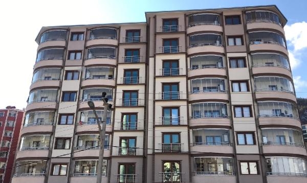 8 Katlı apartman karantinaya alındı