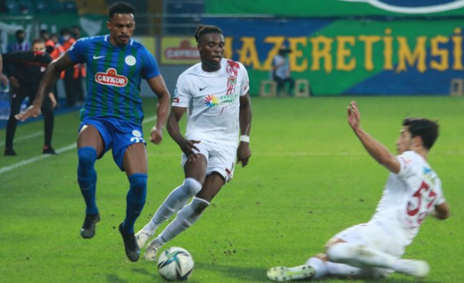 Çaykur Rizespor'un Galibiyet Hasreti Sürüyor: 0-2