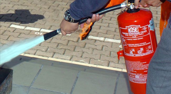 Türkiye'deki konutların yüzde 80'i yangın yönetmeliğine uygun değil