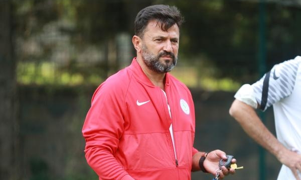 Bülent Uygun : Taraftarımız biraz daha sabrederse güzel günler bizi bekliyor