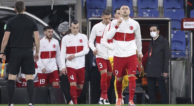 A Milli Futbol Takımı, Dünya Kupası yolunda Karadağ'ı yenmek istiyor