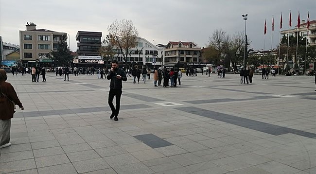 Düzce'de 5 büyüklüğünde deprem meydana geldi
