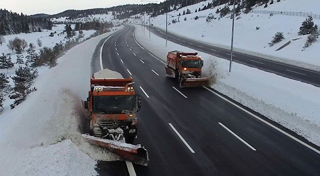 Bakanlık kar ve buzlanmayla mücadeleye hazır
