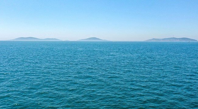 Türkiye'nin denizleri kirliliğin önüne geçilmesi için 423 noktada izleniyor