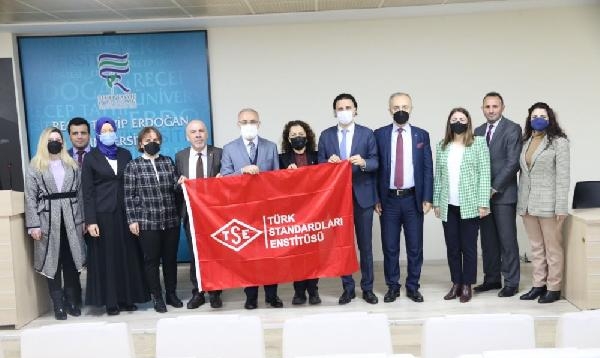 RTEÜ'ye müşteri memnuniyeti yönetim sistemi belgesi