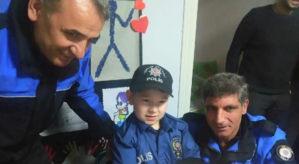 Küçük Kerem’in polis olma hayali gerçek oldu