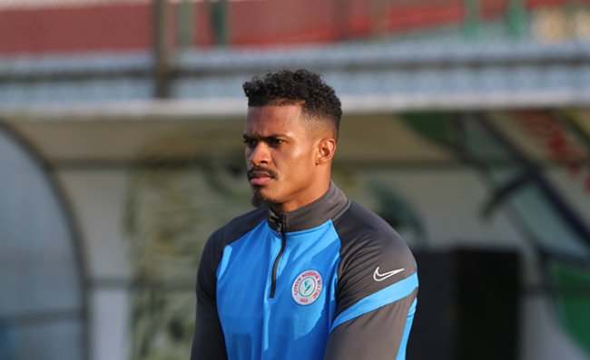 Çaykur Rizespor'da Fabricio Baiano ile Yollar Ayırıldı