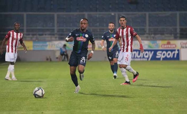 Çaykur Rizespor Evindeki Son Maçta Mağlup Oldu: 1-2