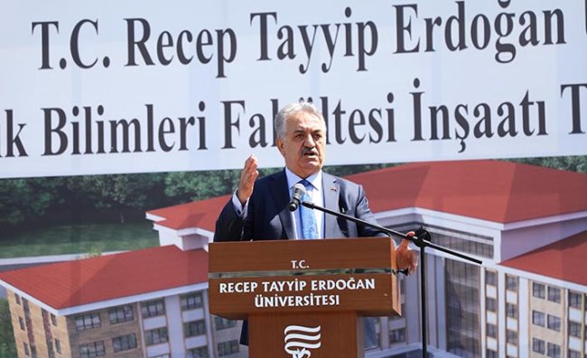 Yazıcı, Sağlık Bilimleri Fakültesi'nin Temel Atma Törenine Katıldı
