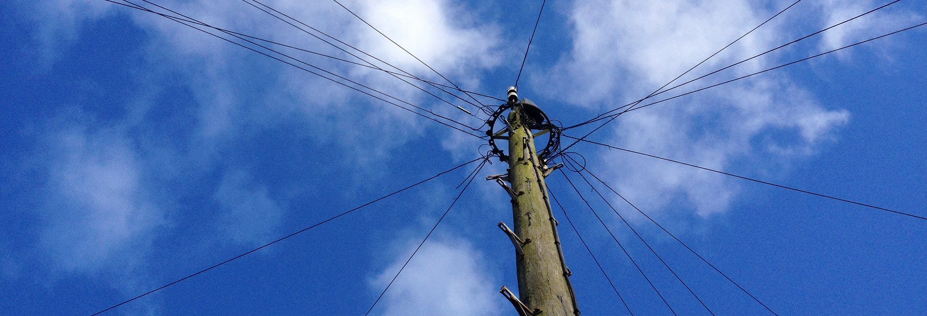 Rize'de Elektrik Direğinden Düşen Kişi Yaşamını Yitirdi