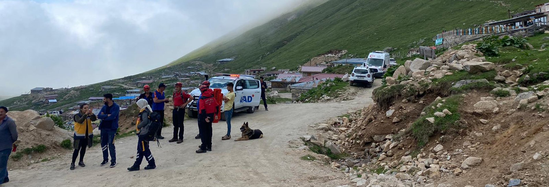Kaçkar Dağları'nda Başına Taş Düşerek Yaralanan Dağcı Kurtarıldı