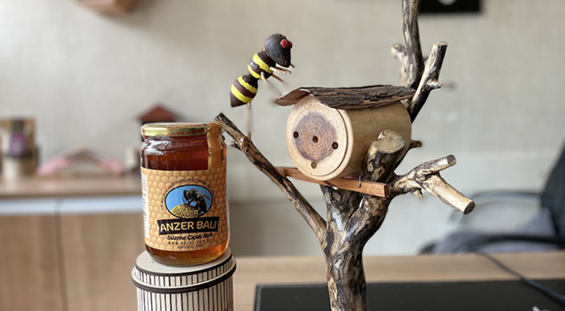 Yeni sezon Anzer balının kilogramı 2 bin lira olarak belirlendi