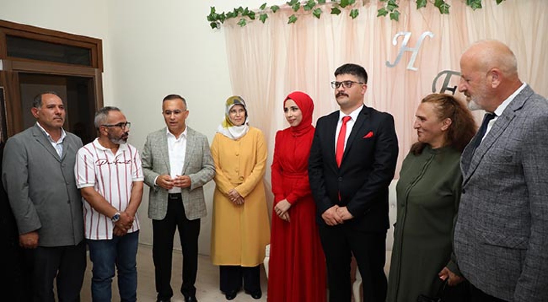 Rize Valisi Kemal Çeber, Muhabire Kız İstedi