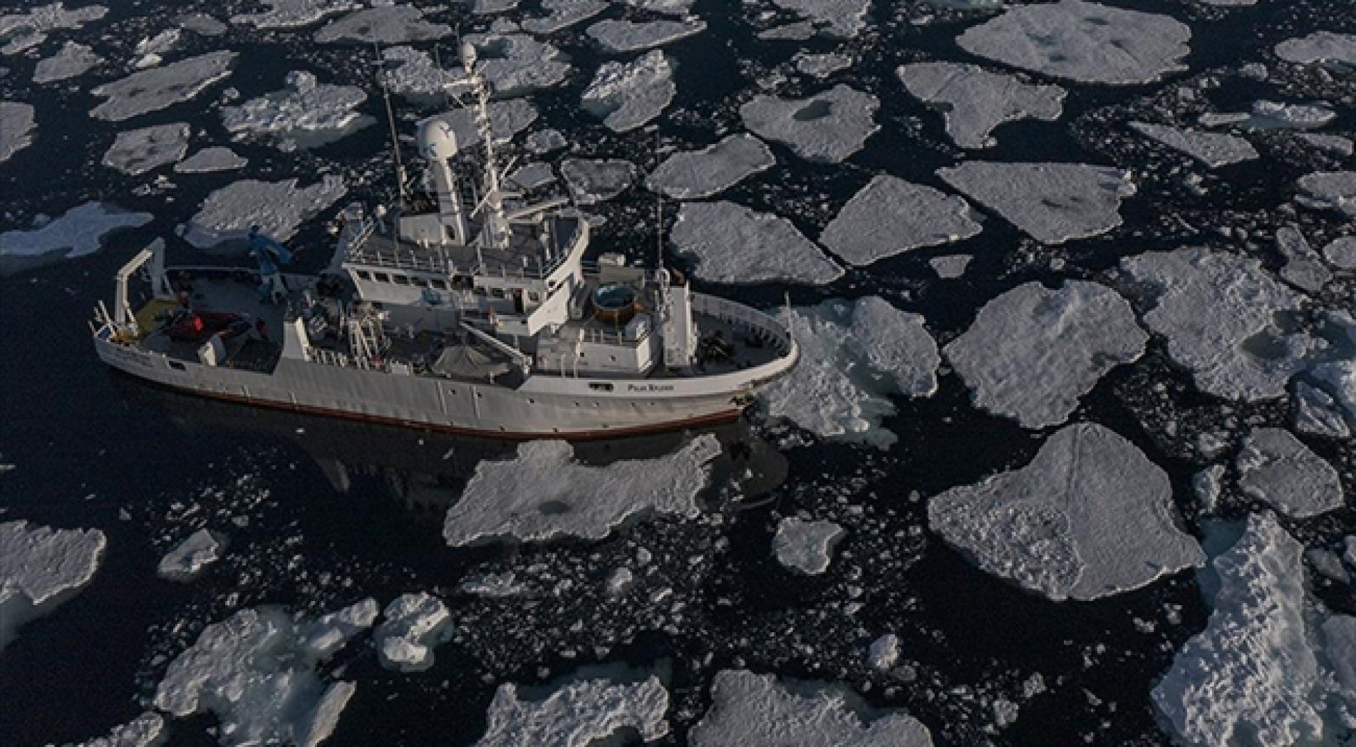 Türk bilim insanları Ulusal Arktik Bilimsel Araştırma Seferi'ni tamamladı