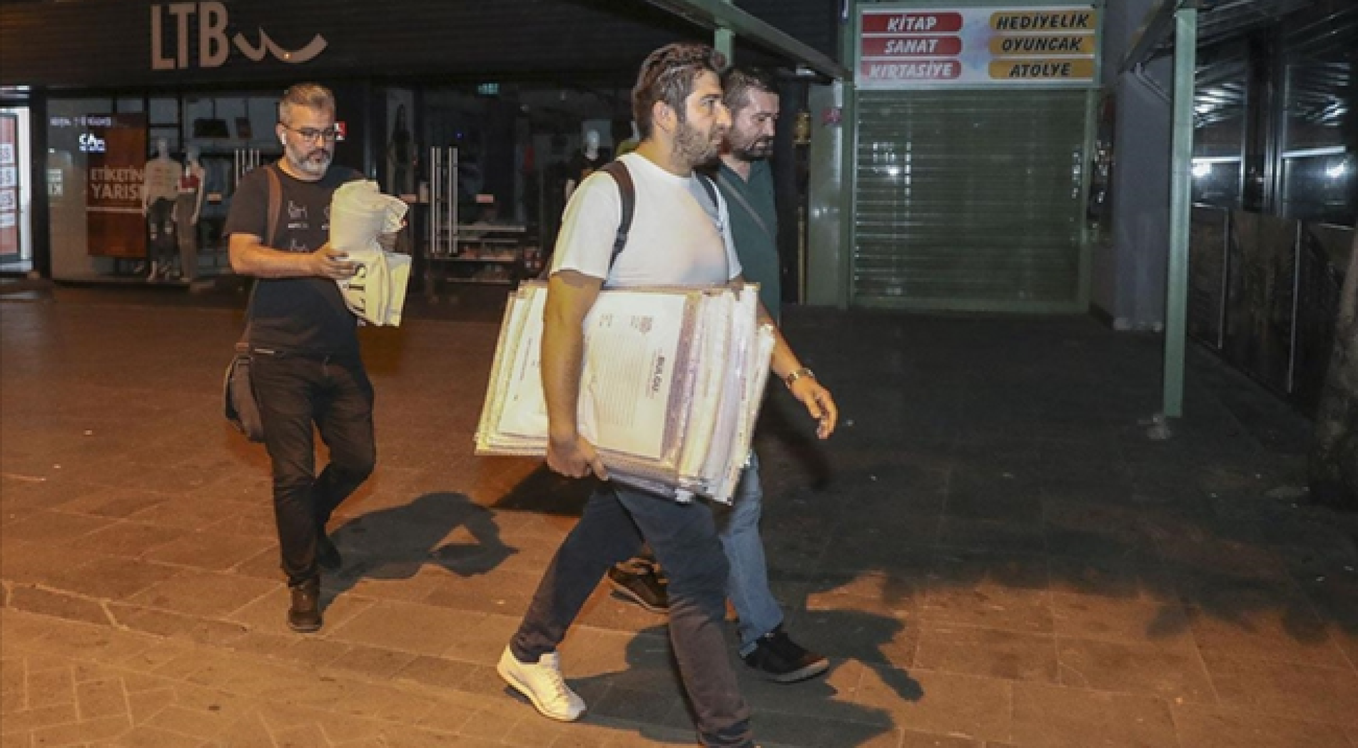 2022-KPSS Lisans oturumuyla ilgili soruşturma kapsamında Yediiklim Yayınları'ndaki aramalar tamamlan