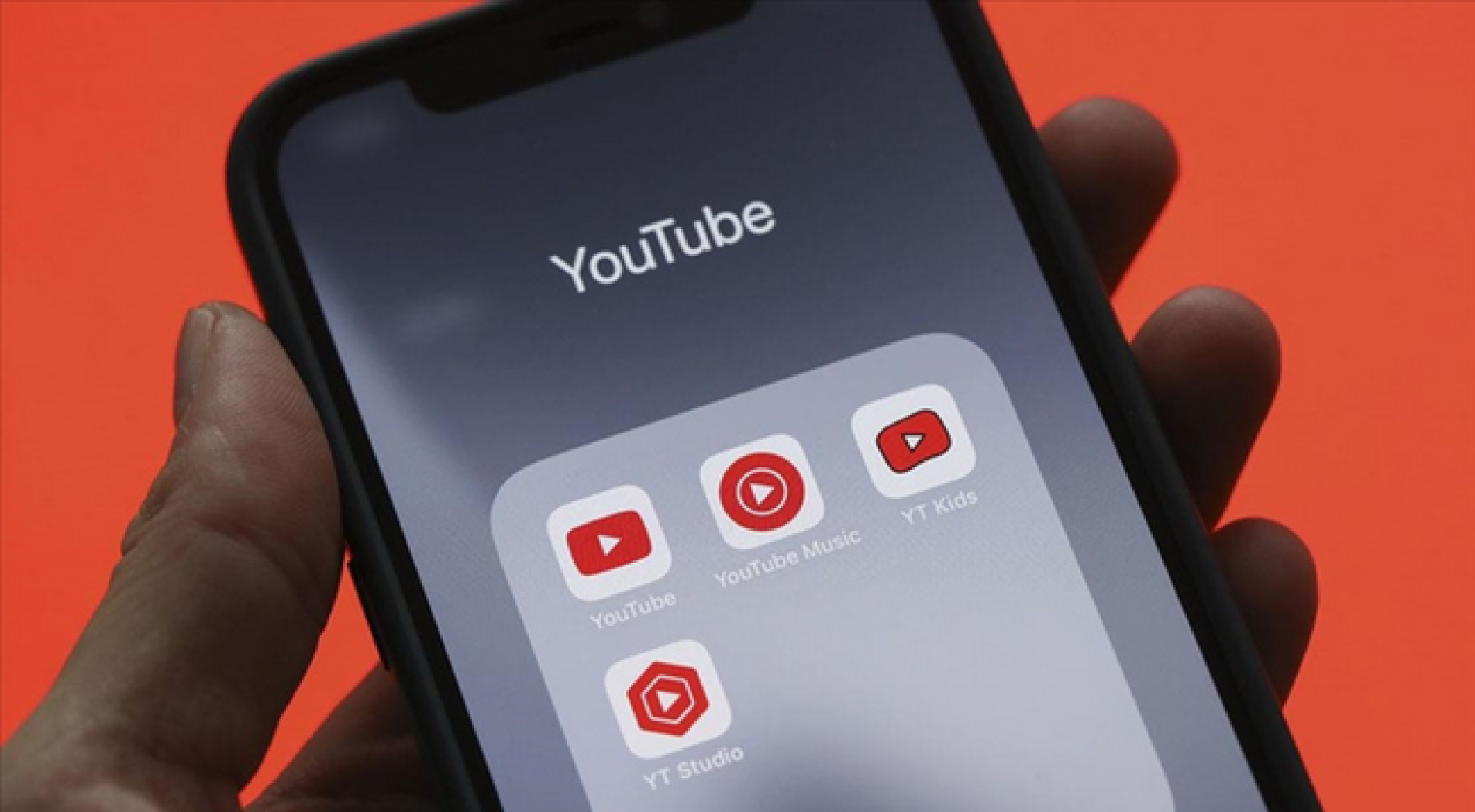 İnternet kullanıcıları en fazla YouTube'da vakit geçiriyor
