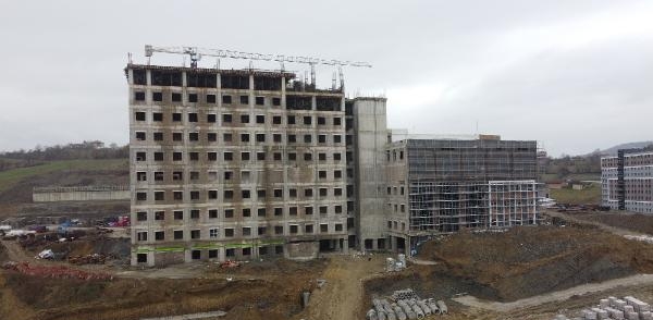 Bartın’da 400 yataklı devlet hastanesi tamamlanma noktasına geldi