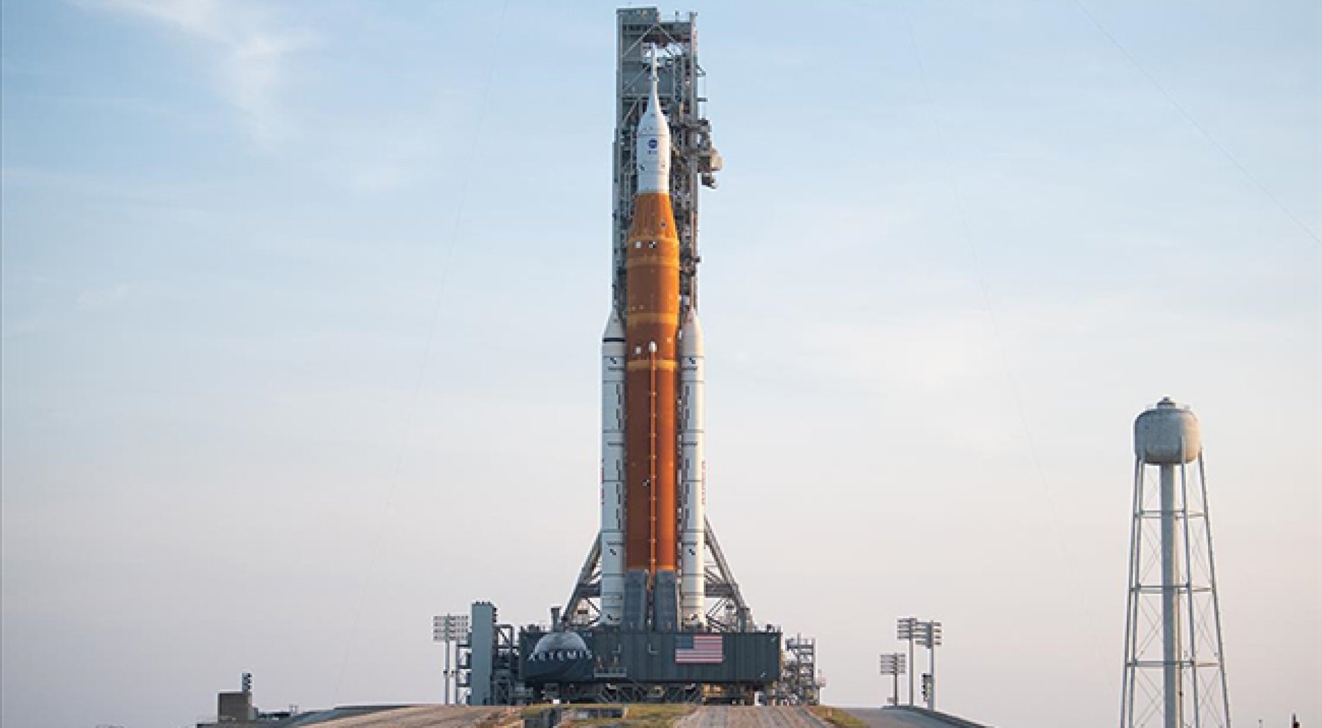 NASA, yeni nesil mega roketini test uçuşu için Ay'a göndermeye hazırlanıyor