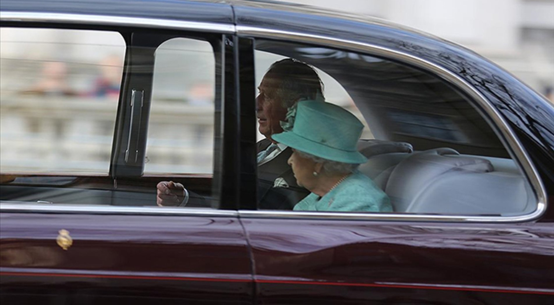 Kraliçe Elizabeth'in oğlu Charles 