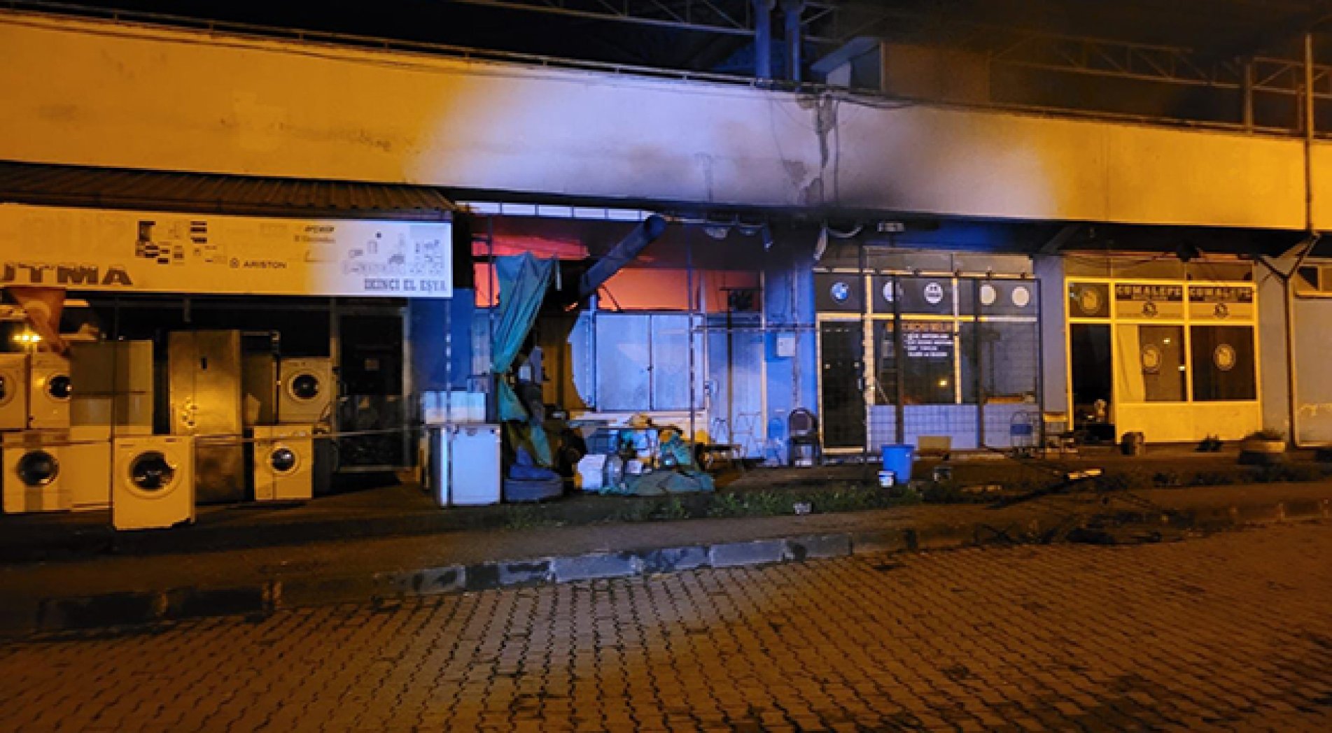 Pazarspor Stadındaki İş Yerinde Korkutan Yangın