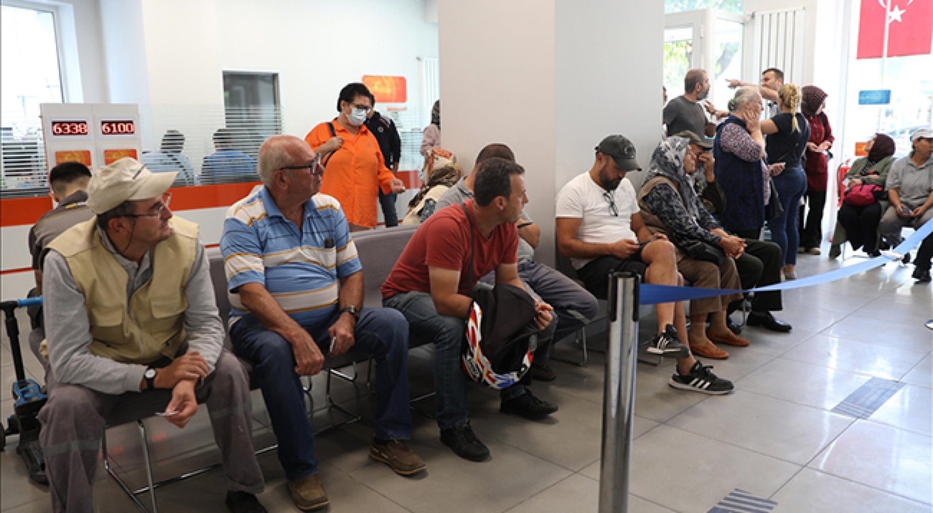 Sosyal konut projesinin ikinci gününde başvuru sayısı 1 milyon 500 bini geçti