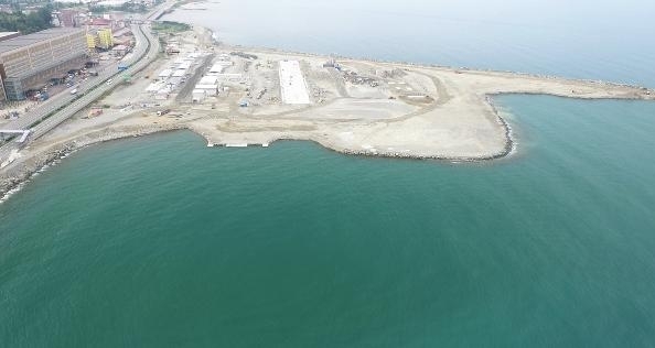 İyidere Lojistik Liman Projesi'nde Deniz Dolgusunun Yüzde 30’u Tamam