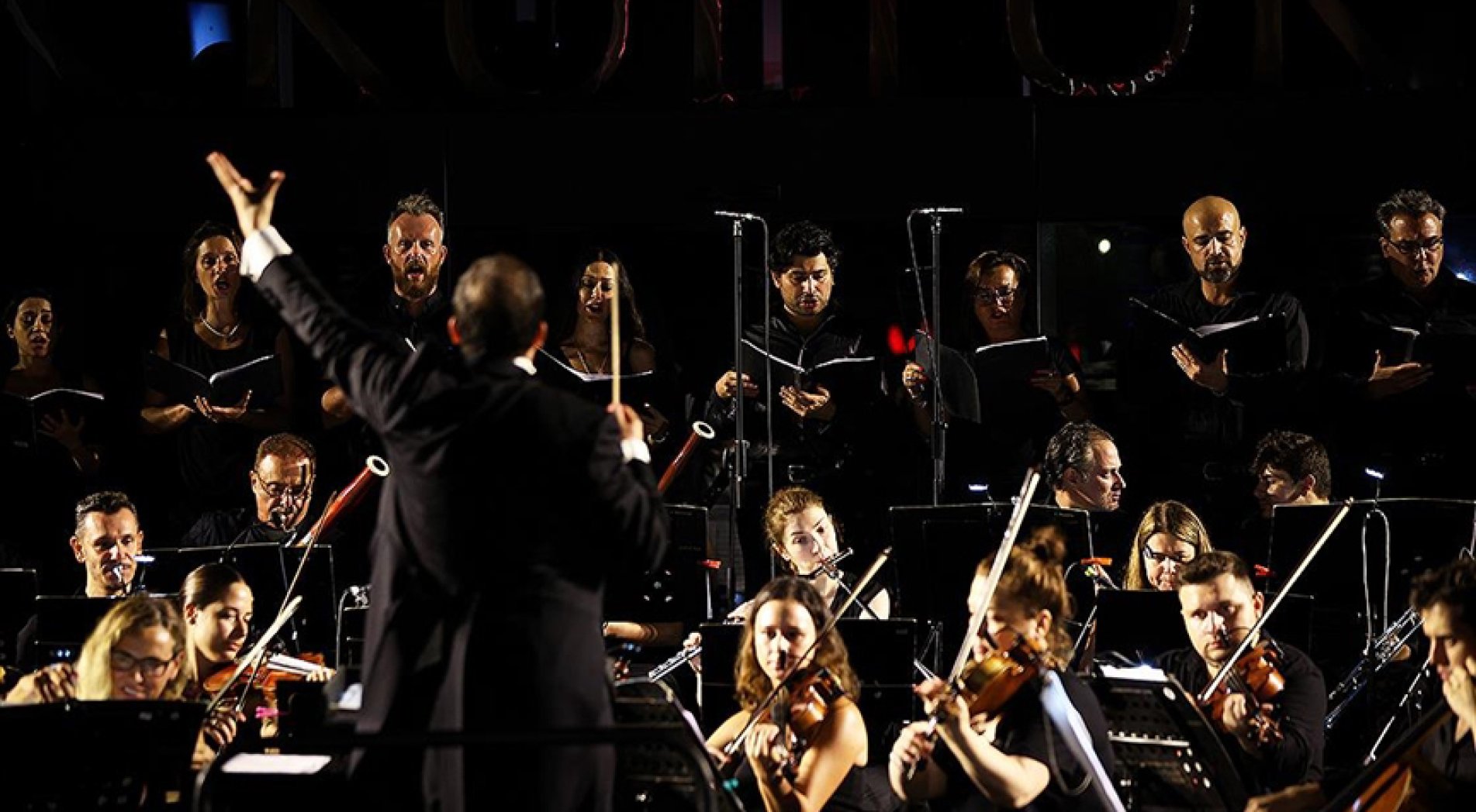 İDSO 11 Kasım'da AKM'de 