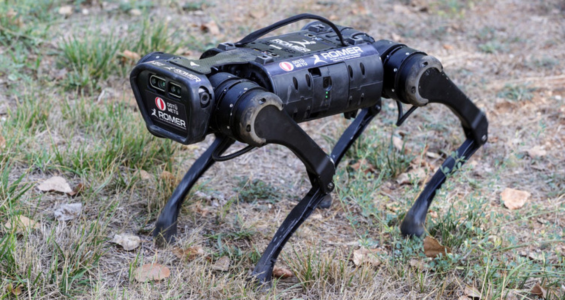 Türk akademisyenler bacaklı robot platformlarını zorlu arazi şartlarına hazırlıyor