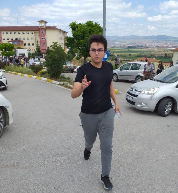YKS'de AYT sözel birincisi Yusuf: Düzenli çalıştım