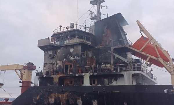 Sinop açıklarında yanan geminin kayıp Mısırlı kaptanı aranıyor