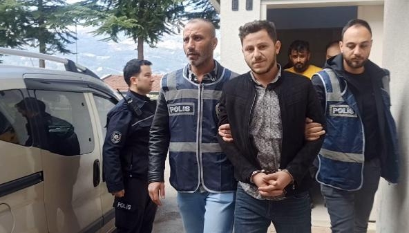 Telefon dolandırıcılığı operasyonunda 5 tutuklama