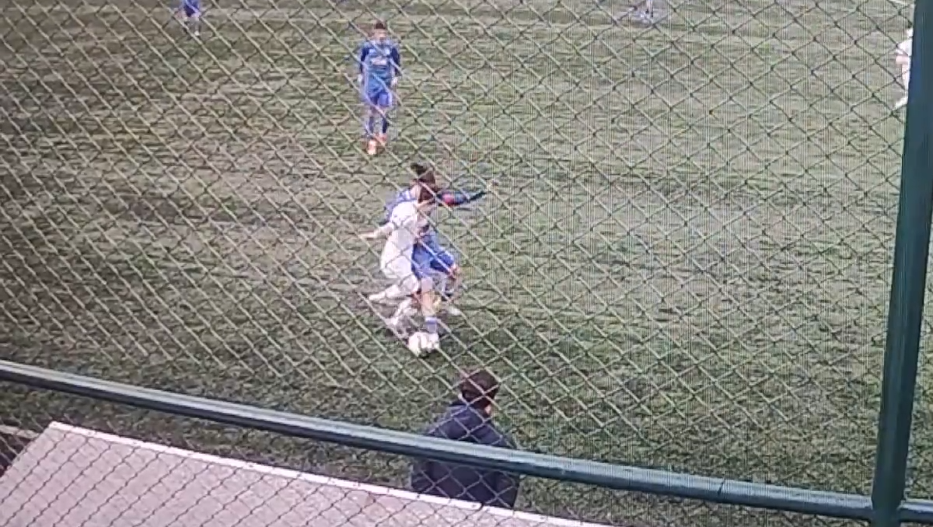 Bitexen Giresunspor 16 Yaş Altı Takımı'ndan örnek davranış